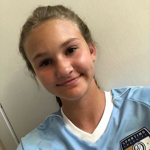 Meet your Posher, Mikaela